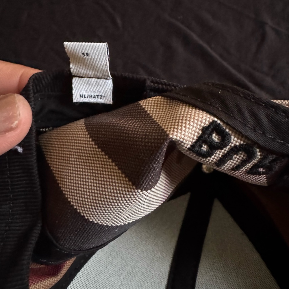 Burberry Birch Brown - Picture 5 of 6